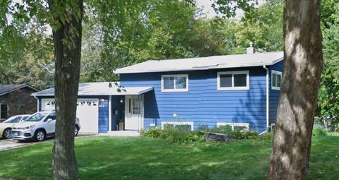 411 Gayle Avenue DeKalb IL 60115