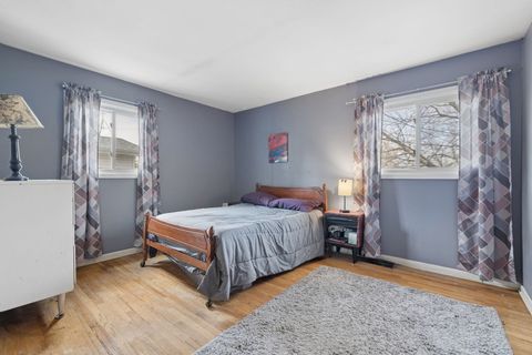 Tiny photo for 933 S Iowa Avenue, Addison, IL 60101 (MLS # 12621933)