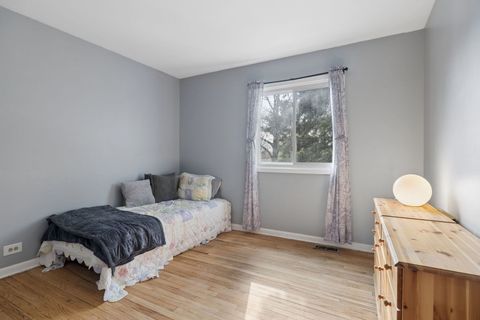 Tiny photo for 933 S Iowa Avenue, Addison, IL 60101 (MLS # 12621933)