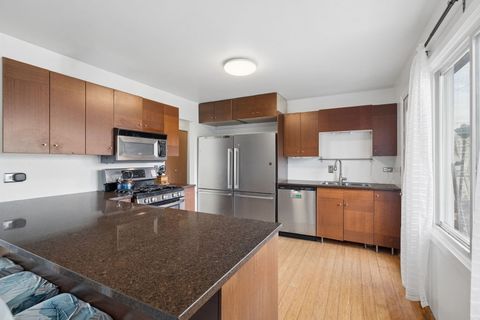 Tiny photo for 933 S Iowa Avenue, Addison, IL 60101 (MLS # 12621933)