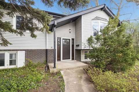 Tiny photo for 933 S Iowa Avenue, Addison, IL 60101 (MLS # 12621933)