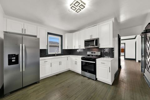 Tiny photo for 1444 W 72nd Place, Chicago, IL 60636 (MLS # 12537980)