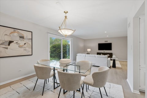Tiny photo for 4568 Lindenwood Lane, Northbrook, IL 60062 (MLS # 12772520)