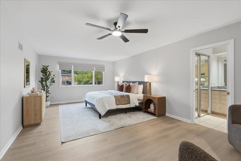 Tiny photo for 4568 Lindenwood Lane, Northbrook, IL 60062 (MLS # 12772520)