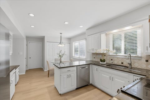 Tiny photo for 4568 Lindenwood Lane, Northbrook, IL 60062 (MLS # 12772520)