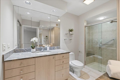 Tiny photo for 4568 Lindenwood Lane, Northbrook, IL 60062 (MLS # 12772520)