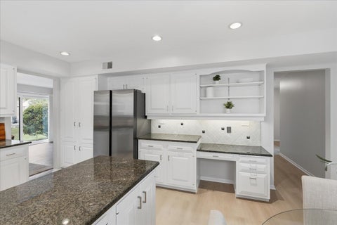 Tiny photo for 4568 Lindenwood Lane, Northbrook, IL 60062 (MLS # 12772520)