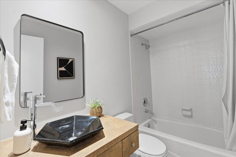 Tiny photo for 4568 Lindenwood Lane, Northbrook, IL 60062 (MLS # 12772520)