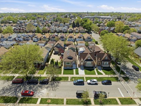 Tiny photo for 5853 W Newport Avenue, Chicago, IL 60634 (MLS # 12630762)