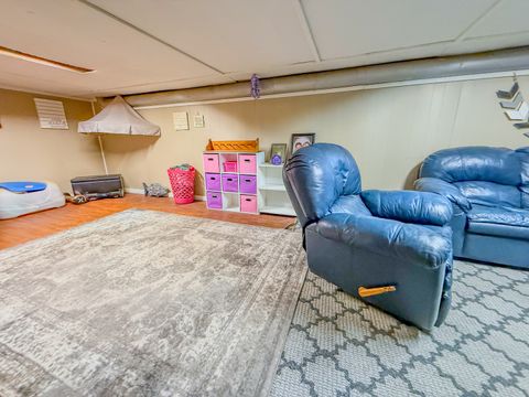 Tiny photo for 615 W 9th Street, Sterling, IL 61081 (MLS # 12526681)