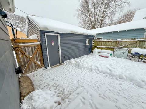 Tiny photo for 615 W 9th Street, Sterling, IL 61081 (MLS # 12526681)