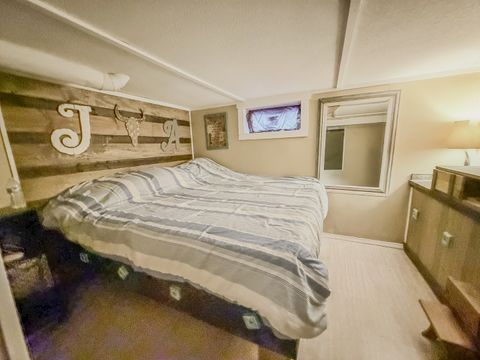 Tiny photo for 615 W 9th Street, Sterling, IL 61081 (MLS # 12526681)