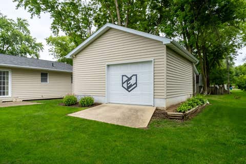 Tiny photo for 704 E North Street, Pontiac, IL 61764 (MLS # 12686637)