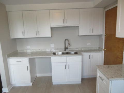 Tiny photo for 2012 W 111th Street #3S, Chicago, IL 60643 (MLS # 12414566)