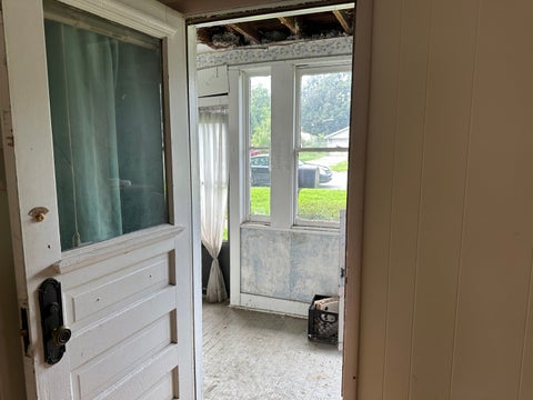 Tiny photo for 404 E 9th Street, Lockport, IL 60441 (MLS # 12728487)