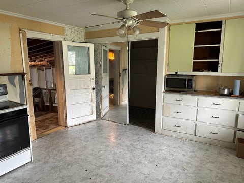 Tiny photo for 404 E 9th Street, Lockport, IL 60441 (MLS # 12728487)