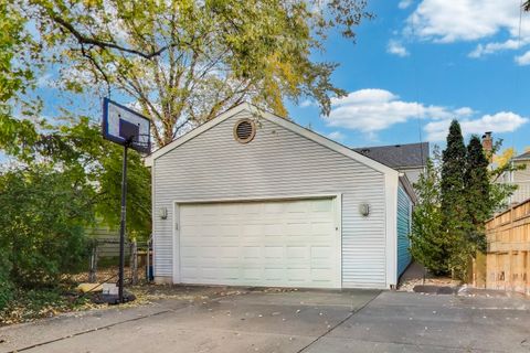 Tiny photo for 4665 W Peterson Avenue, Chicago, IL 60646 (MLS # 12506266)