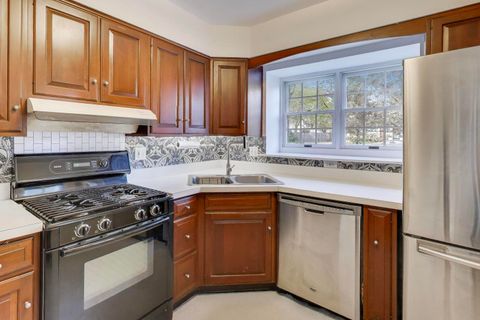 Tiny photo for 4665 W Peterson Avenue, Chicago, IL 60646 (MLS # 12506266)