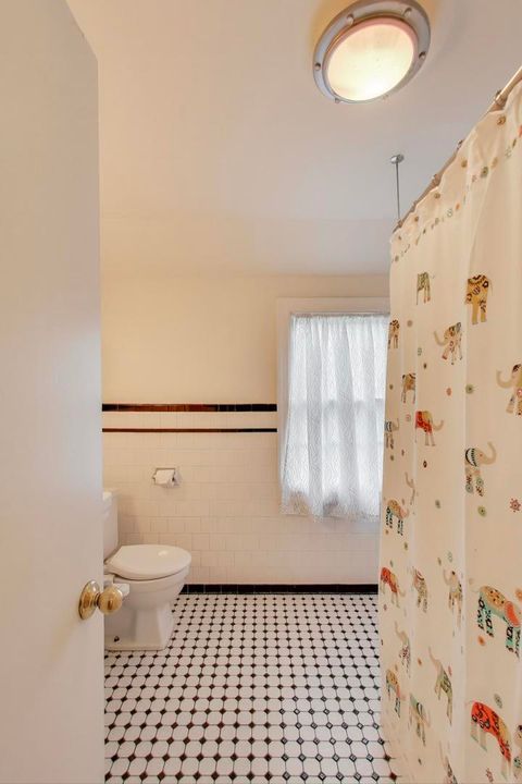 Tiny photo for 4665 W Peterson Avenue, Chicago, IL 60646 (MLS # 12506266)