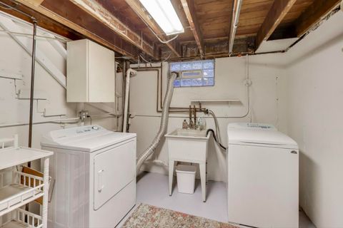 Tiny photo for 4665 W Peterson Avenue, Chicago, IL 60646 (MLS # 12506266)
