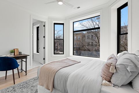 Tiny photo for 3711 N Magnolia Avenue, Chicago, IL 60613 (MLS # 12615546)