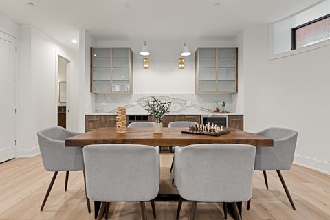 Tiny photo for 3711 N Magnolia Avenue, Chicago, IL 60613 (MLS # 12615546)