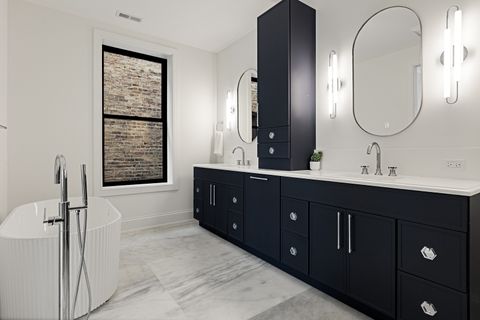 Tiny photo for 3711 N Magnolia Avenue, Chicago, IL 60613 (MLS # 12615546)