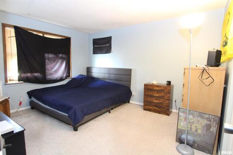 Tiny photo for 621 6TH Street, Camanche, IA 52730 (MLS # QC4268881)