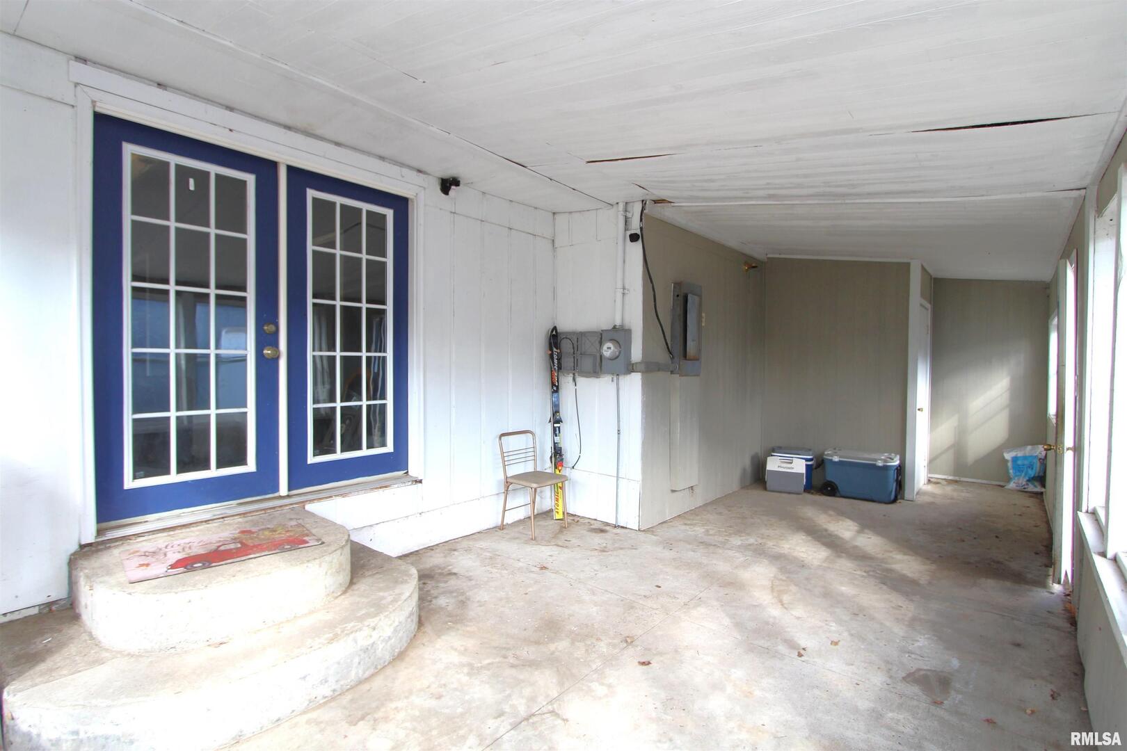 621 6TH Street