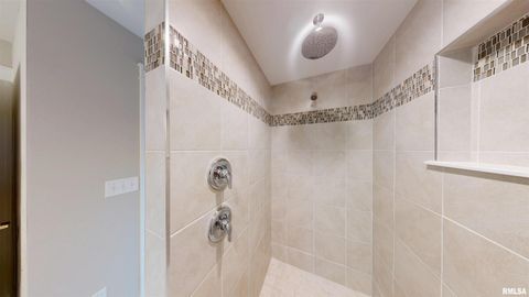 Tiny photo for Lot 13 Faiths Way, Bettendorf, IA 52722 (MLS # 12605746)