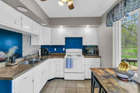 Tiny photo for 1968 S Baltimore Avenue, Decatur, IL 62521 (MLS # 12334340)