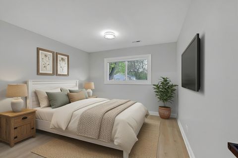Tiny photo for 15 Johnathan Road, Lake Zurich, IL 60047 (MLS # 12656595)