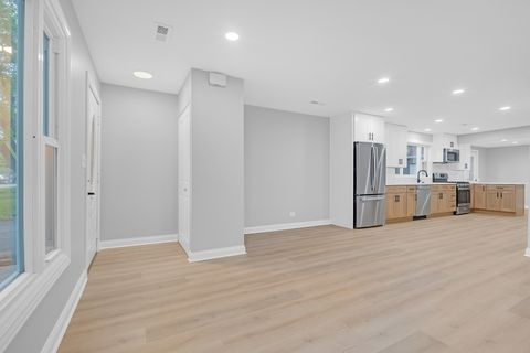 Tiny photo for 15 Johnathan Road, Lake Zurich, IL 60047 (MLS # 12656595)