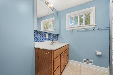 Tiny photo for 2108 Harrison Street, Evanston, IL 60201 (MLS # 12530061)