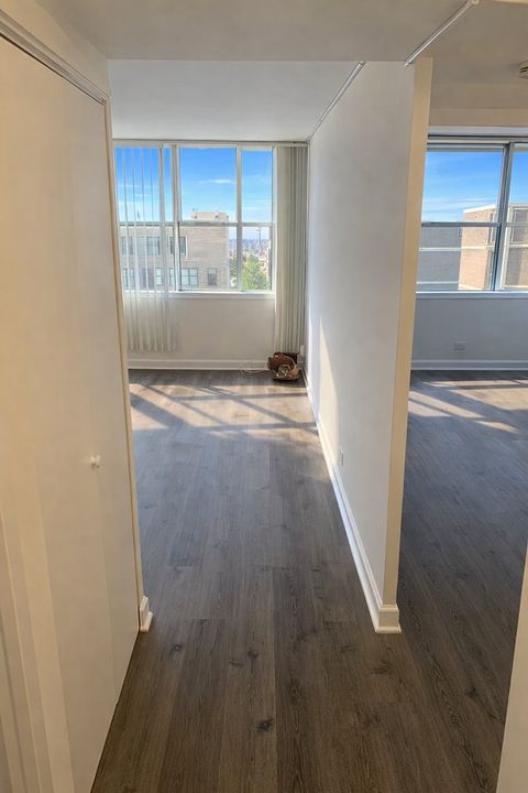 Tiny photo for 6301 N Sheridan Road #11C, Chicago, IL 60660 (MLS # 12587326)