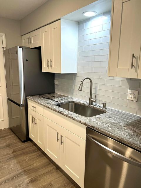 Tiny photo for 1313 S Rebecca Road #209, Lombard, IL 60148 (MLS # 12641132)