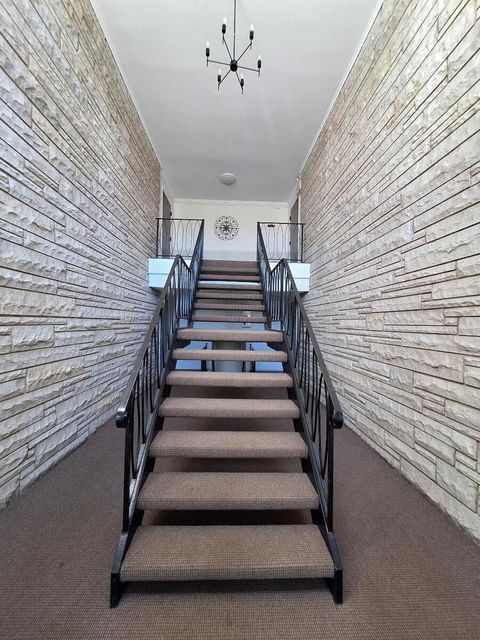 Tiny photo for 1313 S Rebecca Road #209, Lombard, IL 60148 (MLS # 12641132)