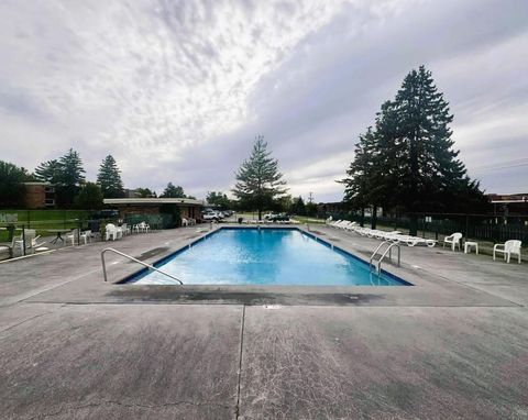 Tiny photo for 1313 S Rebecca Road #209, Lombard, IL 60148 (MLS # 12641132)