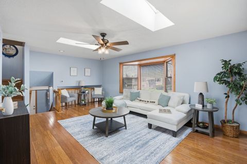 Tiny photo for 2909 Linden Lane, Bettendorf, IA 52722 (MLS # 12614778)