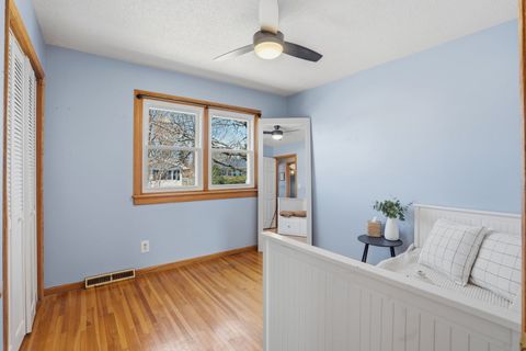 Tiny photo for 2909 Linden Lane, Bettendorf, IA 52722 (MLS # 12614778)