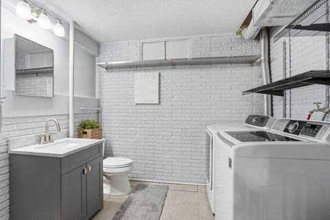 Tiny photo for 2909 Linden Lane, Bettendorf, IA 52722 (MLS # 12614778)