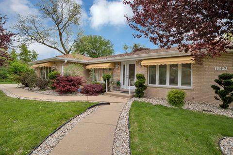 A home in Des Plaines