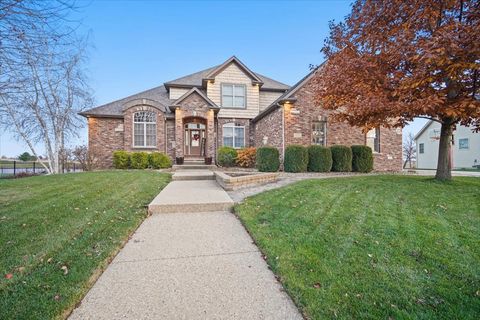 Photo of 3308 Carrington Lane, Bloomington, IL 61705 (MLS # 12518560)