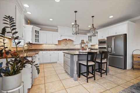 Tiny photo for 3308 Carrington Lane, Bloomington, IL 61705 (MLS # 12518560)