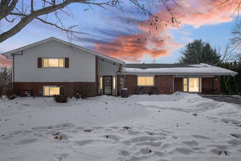 22115 Grenadier Drive Marengo IL 60152