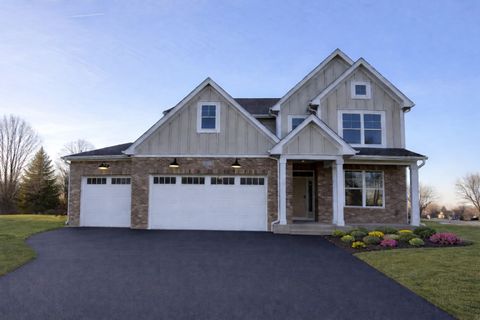 Photo of 601 Sheffield Circle, Sugar Grove, IL 60554 (MLS # 12631342)