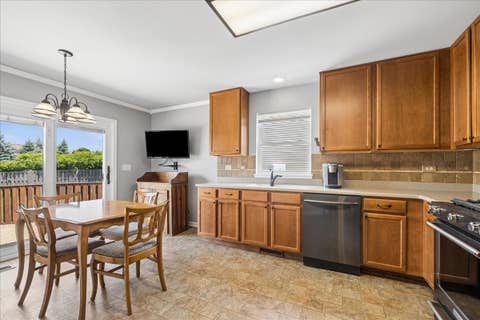 Tiny photo for 1950 Diamond Head Trail, Pingree Grove, IL 60140 (MLS # 12696352)