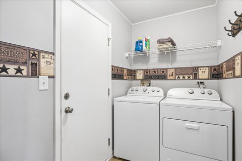 Tiny photo for 1950 Diamond Head Trail, Pingree Grove, IL 60140 (MLS # 12696352)