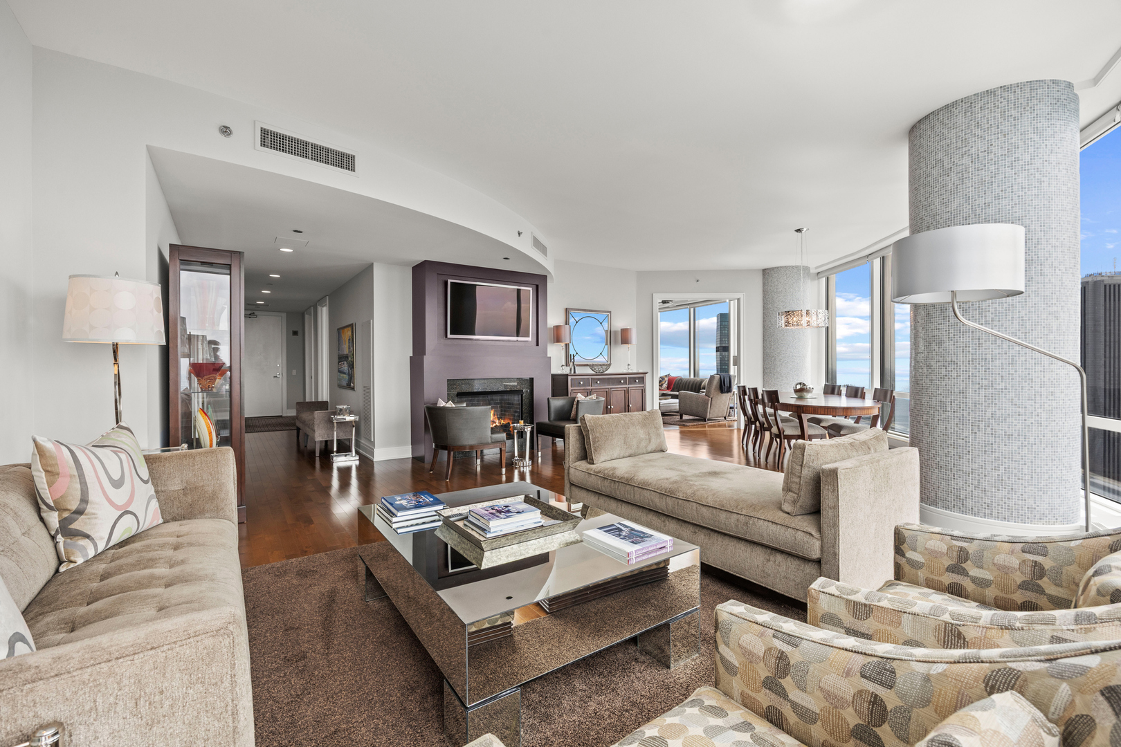 401 N Wabash Avenue 74D