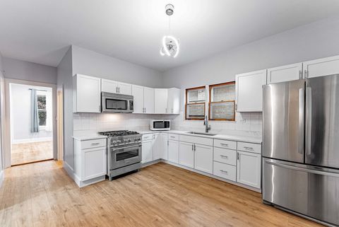 Tiny photo for 1330 Ridgeland Avenue, Berwyn, IL 60402 (MLS # 12556648)